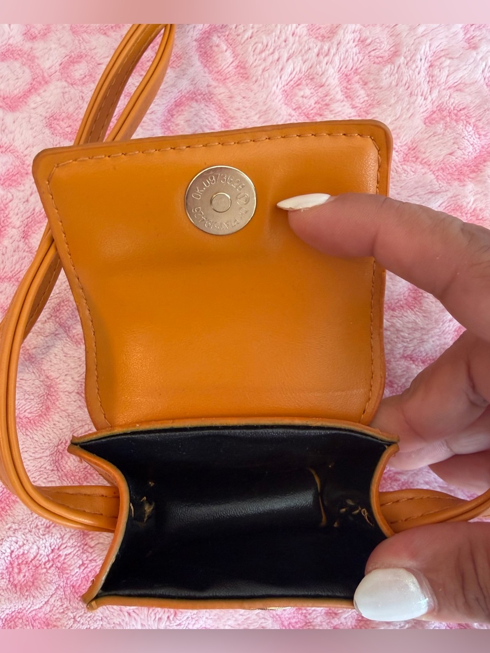 Luxury Handle Mini J Bag - Picture 6 of 10